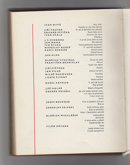 Každou vteřinu / magazín poezie