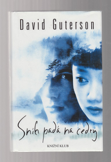 Sníh padá na cedry