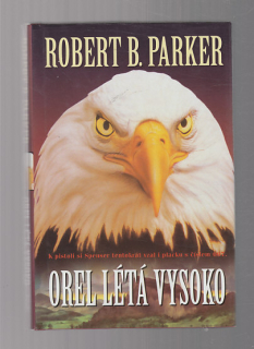 Orel létá vysoko