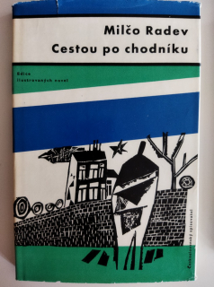 Cestou po chodníku