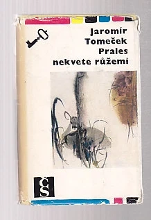 Prales nekvete růžemi