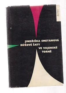 Růžové šaty ve vojenské torně